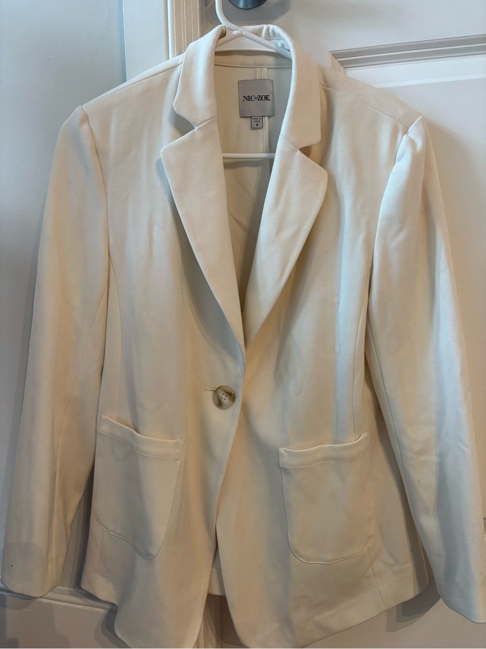 NIC+ZOE Off-White Single-Button Blazer